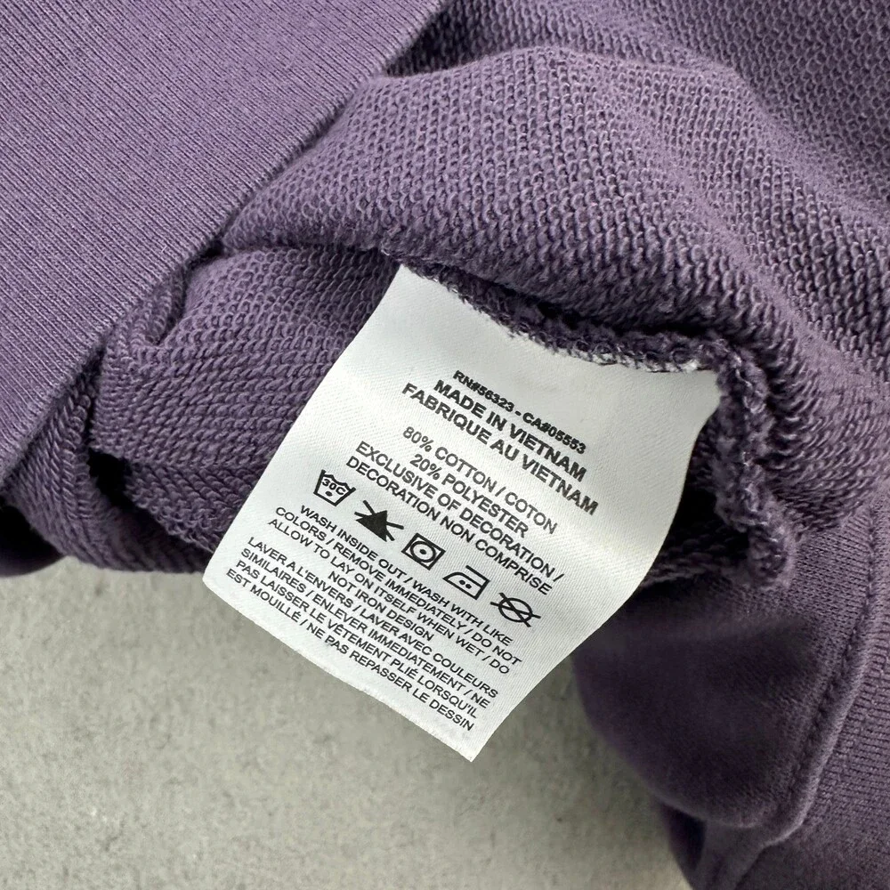 Nike sweatshirt size